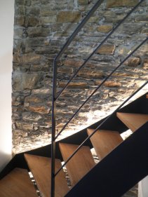 détail escalier éclairage ajout escalier métallique appartement
